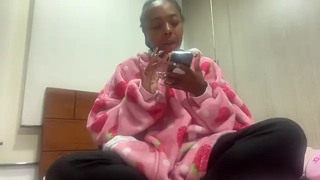 ChocolateCakeQueen online show from 22, 2, 2026