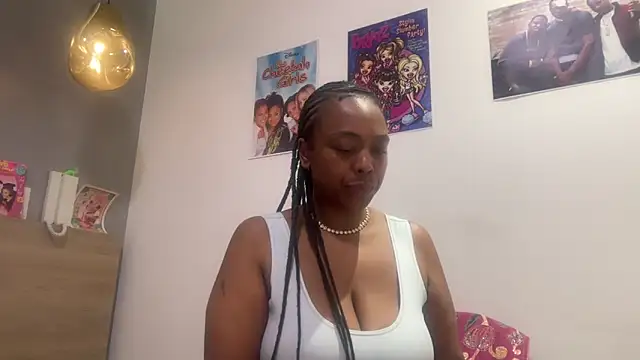 Snapshot of ChocolateCakeQueen chatting on 28, 5, 2026 ChocolateCakeQueen online show from 28, 5, 2026