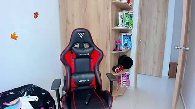  amanda seyfried19 online show from 12, 12, 2024