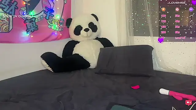 Snapshot of Miss-syanaa chatting on 27, 3, 2026 Miss-syanaa online show from 27, 3, 2026