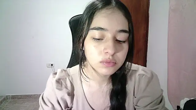 Snapshot of aineangeel chatting on 3, 10, 2025 aineangeel online show from 3, 10, 2025