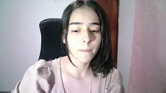 Snapshot of aineangeel chatting on 8, 10, 2025 aineangeel online show from 8, 10, 2025