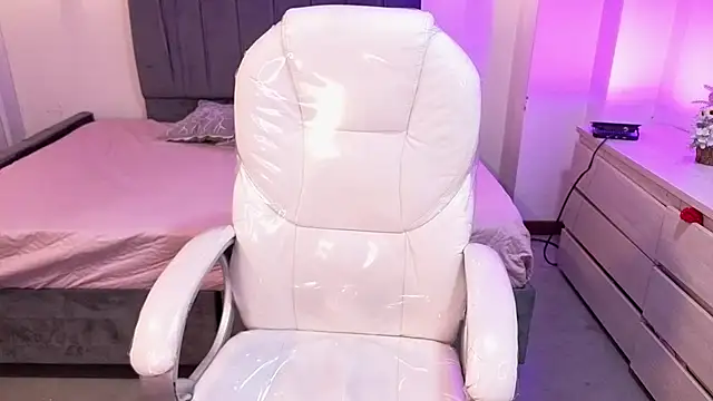 Snapshot of iam_sofiia chatting on 15, 2, 2026 iam sofiia online show from 15, 2, 2026