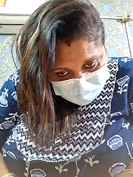 Snapshot of kunjan789 chatting on 16, 12, 2024 kunjan789 online show from 16, 12, 2024