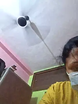 Snapshot of kunjan789 chatting on 2, 3, 2025 kunjan789 online show from 2, 3, 2025