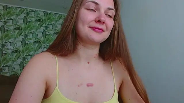 Snapshot of Olivia_shine chatting on 24, 5, 2026 Olivia shine online show from 24, 5, 2026