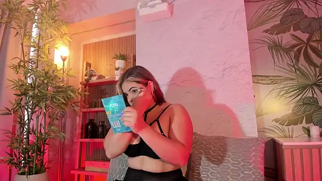 EVELIN MASON online show from 11, 1, 2026