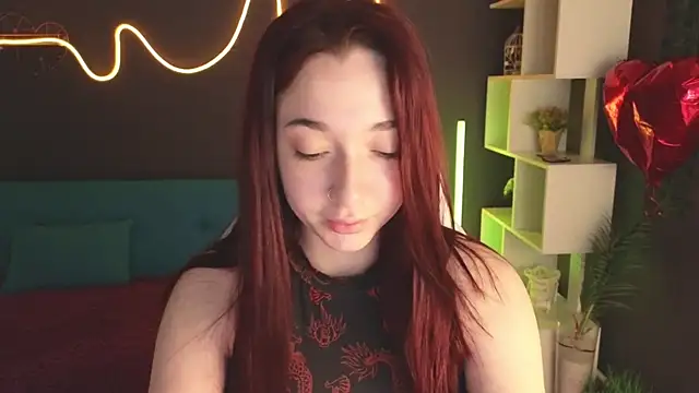 YasmineWest online show from 10, 3, 2025