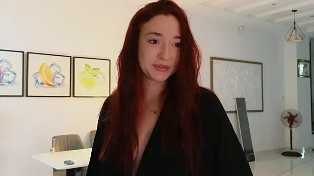 YasmineWest online show from 30, 7, 2026