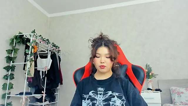 wastforu online show from 10, 2, 2025