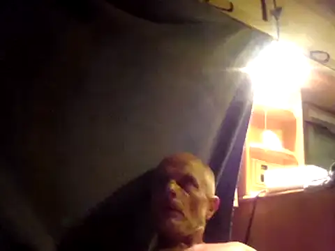 LongUKMakeYouSquirt online show from 14, 7, 2026