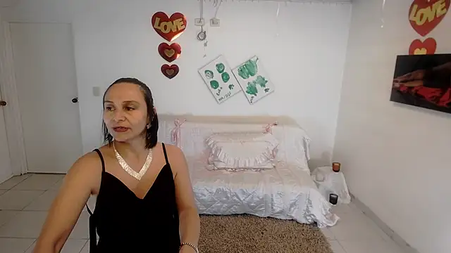 Snapshot of lollita_23_ chatting on 30, 4, 2026 lollita 23 online show from 30, 4, 2026