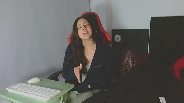 Noamartin  online show from 7, 3, 2026