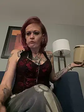 renegade vyxxen online show from 11, 2, 2025