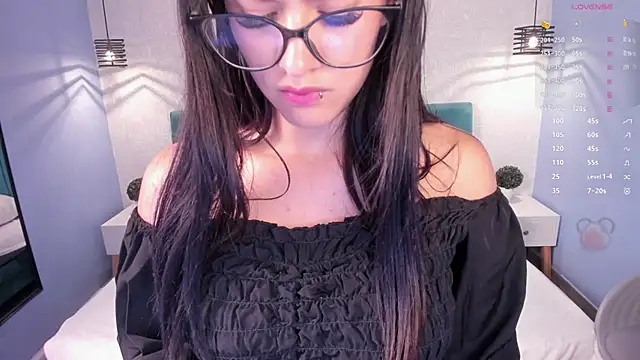 katherin smith  online show from 22, 12, 2024