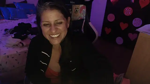 Snapshot of LucifernandaSw chatting on 9, 3, 2026 LucifernandaSw online show from 9, 3, 2026