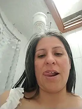 Snapshot of LucifernandaSw chatting on 3, 4, 2026 LucifernandaSw online show from 3, 4, 2026