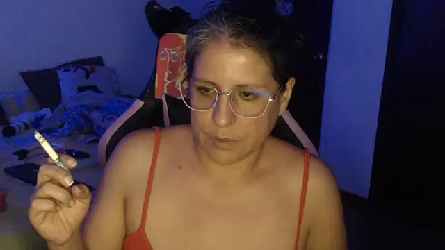 Snapshot of LucifernandaSw chatting on 19, 5, 2026 LucifernandaSw online show from 19, 5, 2026