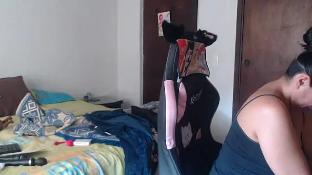 Snapshot of LucifernandaSw chatting on 28, 5, 2026 LucifernandaSw online show from 28, 5, 2026