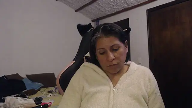 Snapshot of LucifernandaSw chatting on 29, 5, 2026 LucifernandaSw online show from 29, 5, 2026