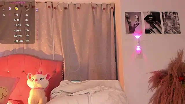 charlotte-Love09 online show from 21, 3, 2026