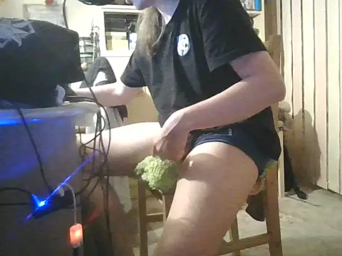 Davideksexy online show from 8, 6, 2026