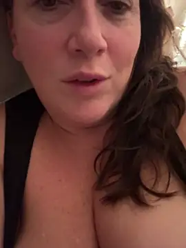 xsexycurvymilf online show from 29, 1, 2025