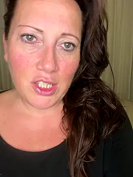 xsexycurvymilf online show from 2, 10, 2025