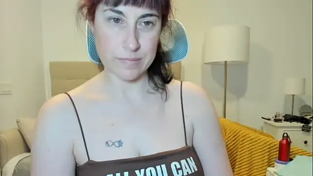 Snapshot of emmita69_ chatting on 24, 2, 2026 emmita69 online show from 24, 2, 2026