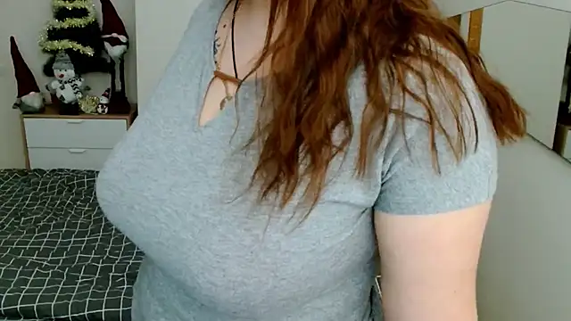 Snapshot of leila_beayte_ chatting on 16, 1, 2025 leila beayte online show from 16, 1, 2025