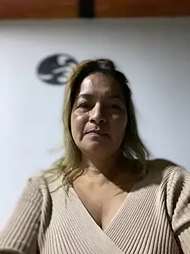 Snapshot of Jlo_69 chatting on 21, 3, 2025 Jlo 69 online show from 21, 3, 2025