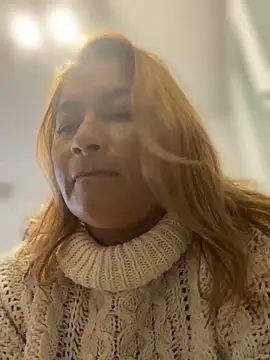 Snapshot of Jlo_69 chatting on 31, 10, 2025 Jlo 69 online show from 31, 10, 2025