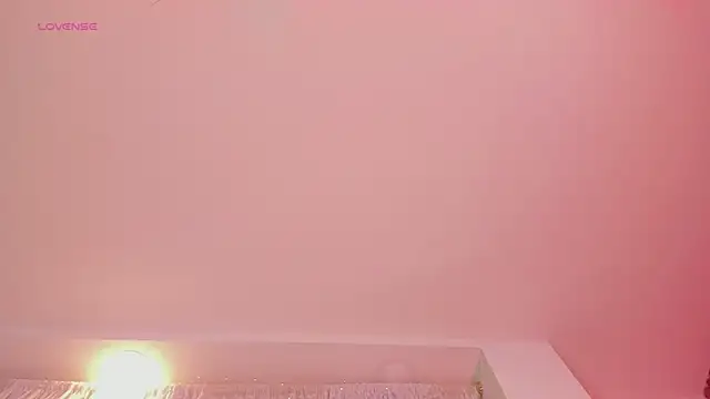 Karoline Marin online show from 23, 12, 2024