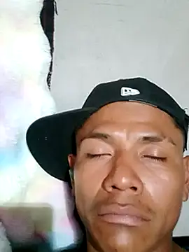 Moreno1813 online show from 18, 2, 2025