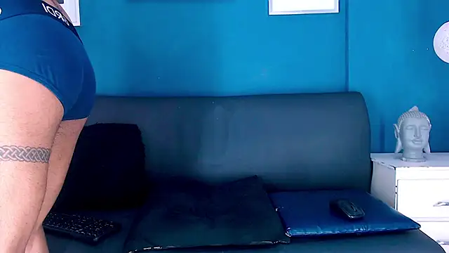 Snapshot of ricky_vill_ chatting on 20, 12, 2024 ricky vill online show from 20, 12, 2024