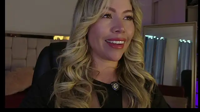 Snapshot of Ammy_Castro chatting on 11, 7, 2026 Ammy Castro online show from 11, 7, 2026
