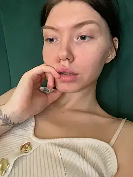 Lisaaa Alisa online show from 13, 1, 2026