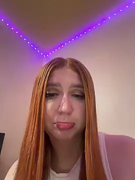 Snapshot of oliviiaa chatting on 30, 5, 2026 oliviiaa online show from 30, 5, 2026