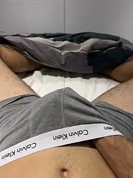 Snapshot of h0rnyguy001 chatting on 2, 11, 2025 h0rnyguy001 online show from 2, 11, 2025