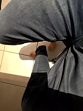 Lorent6969 online show from 2, 12, 2025