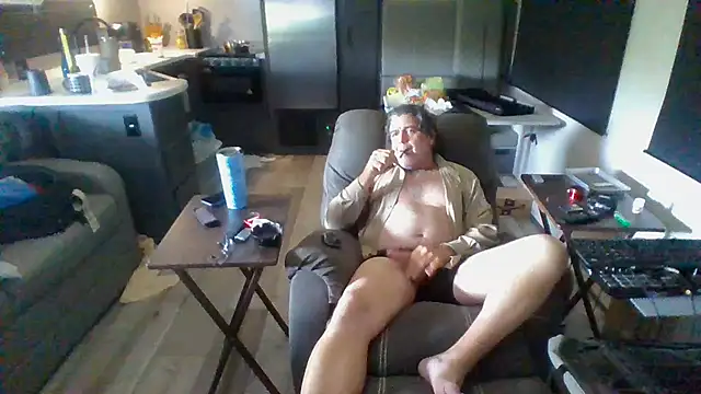 Snapshot of lateniter chatting on 14, 7, 2026 lateniter online show from 14, 7, 2026