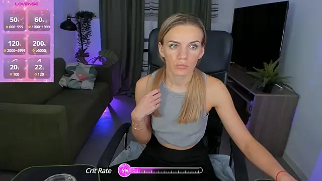 Snapshot of ViollaWise chatting on 6, 3, 2025 ViollaWise online show from 6, 3, 2025