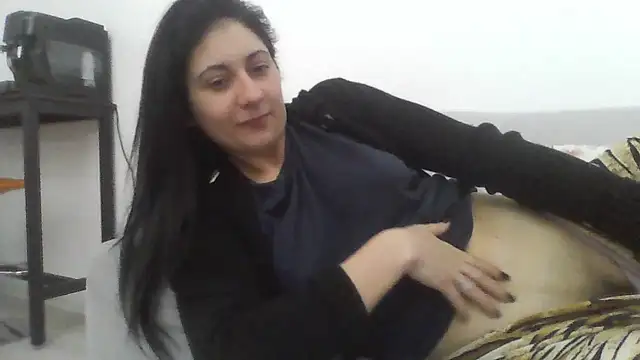 Snapshot of davenmichelle00 chatting on 8, 2, 2026 davenmichelle00 online show from 8, 2, 2026