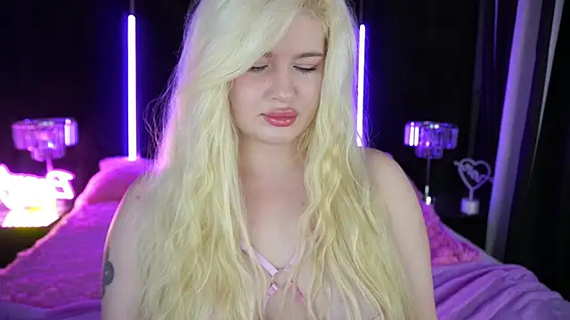 Snapshot of CocoSecretss chatting on 19, 12, 2024 CocoSecretss online show from 19, 12, 2024