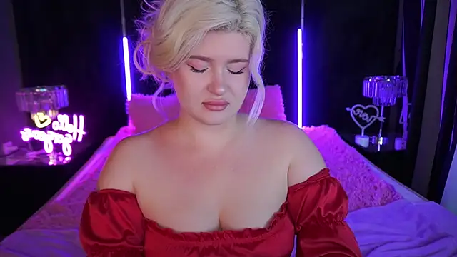 Snapshot of CocoSecretss chatting on 16, 9, 2025 CocoSecretss online show from 16, 9, 2025