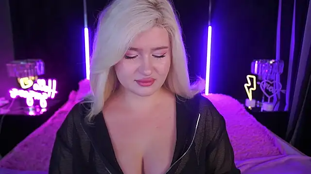 Snapshot of CocoSecretss chatting on 11, 10, 2025 CocoSecretss online show from 11, 10, 2025