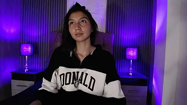 kendall saenz online show from 30, 1, 2025