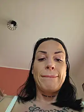 Snapshot of EmilyDiazofficial chatting on 20, 6, 2026 EmilyDiazofficial online show from 20, 6, 2026