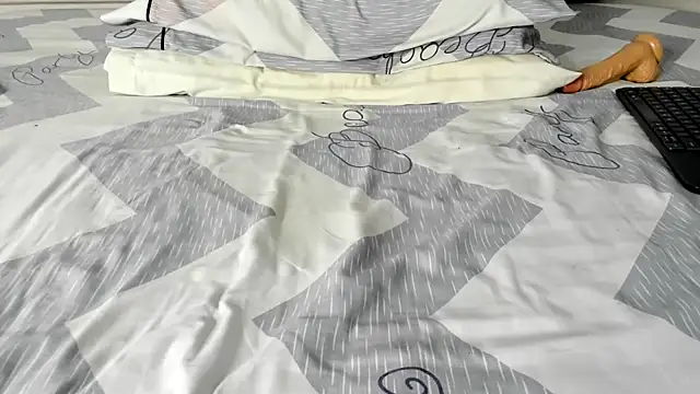 maybelline69 online show from 26, 10, 2025