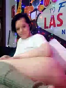 SidneyRaee online show from 5, 2, 2025